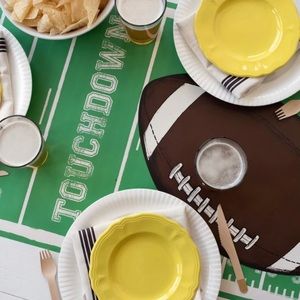Hester and Cook ‘touchdown’ table runner.